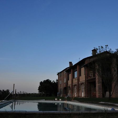 Bosco Dei Poveri Agazzano ภายนอก รูปภาพ